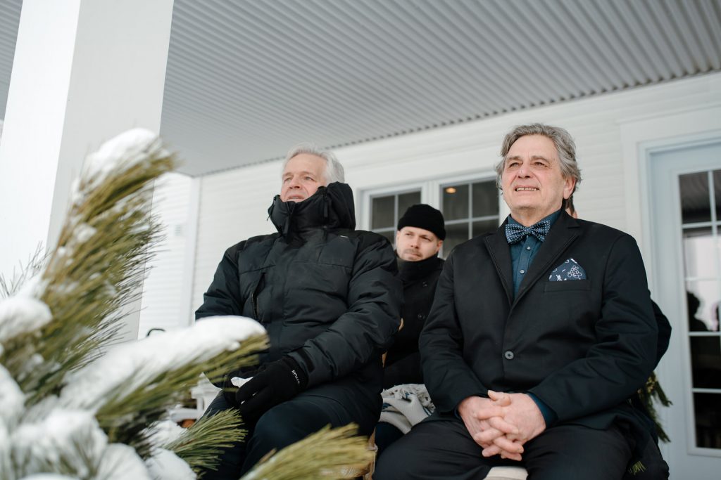 cérémonie mariage extérieure hiver