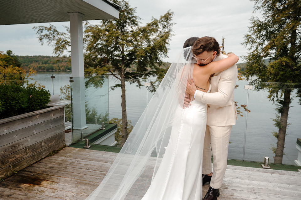Mariage au Ripplecove Hotel & Spa – terrasse extérieure