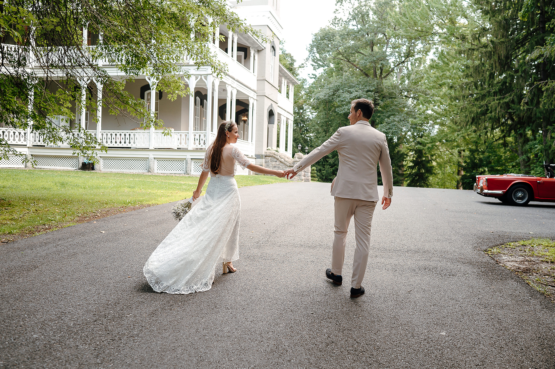 Manoir Maplewood Wedding in the Eastern Townships | Wedding Photographer